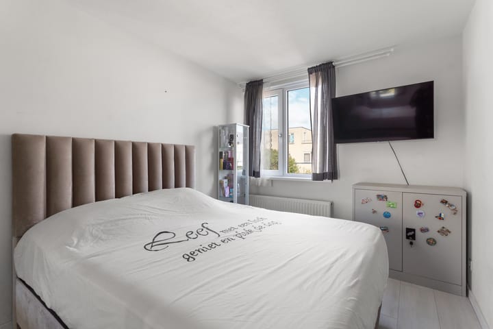 Photo 17 of Floris Versterstraat 39