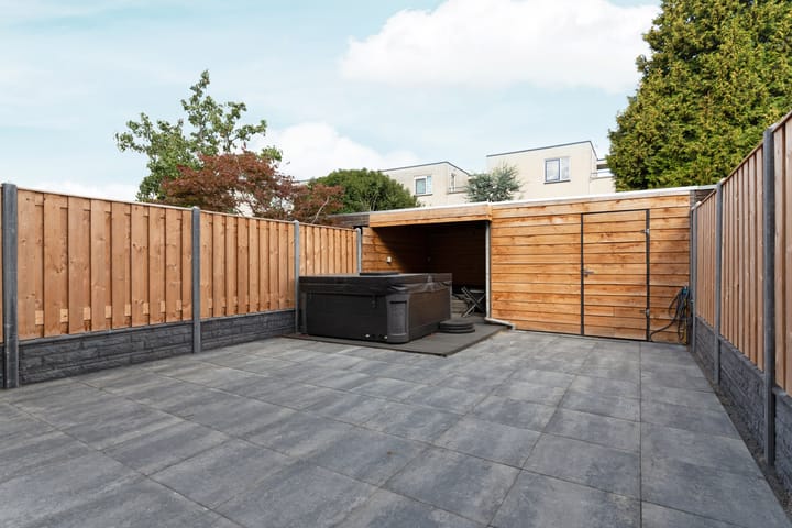 Photo 30 of Floris Versterstraat 39