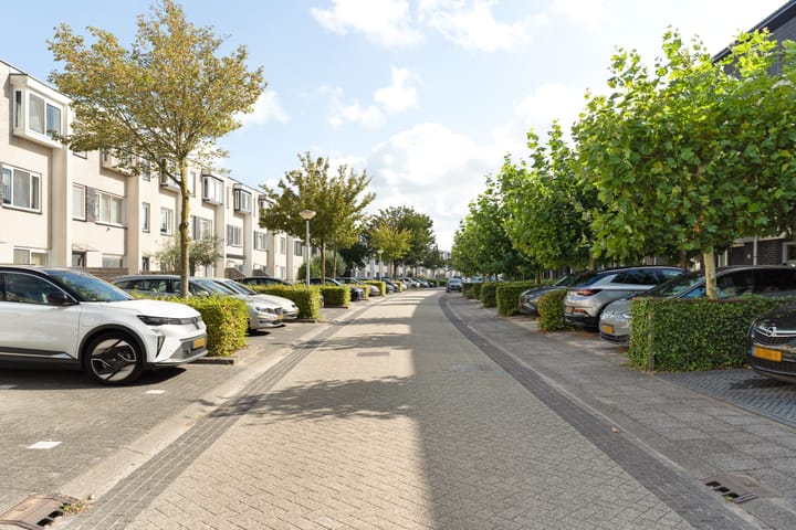 Photo 33 of Floris Versterstraat 39