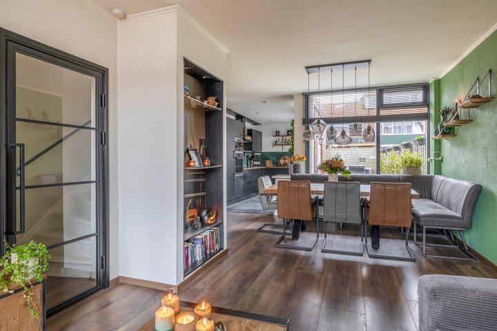 Foto 16 van van der Fuyckstraat 128