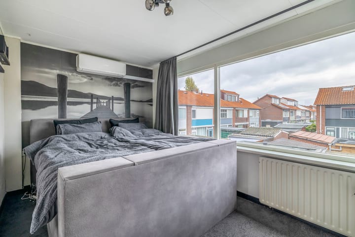 Foto 26 van van der Fuyckstraat 128