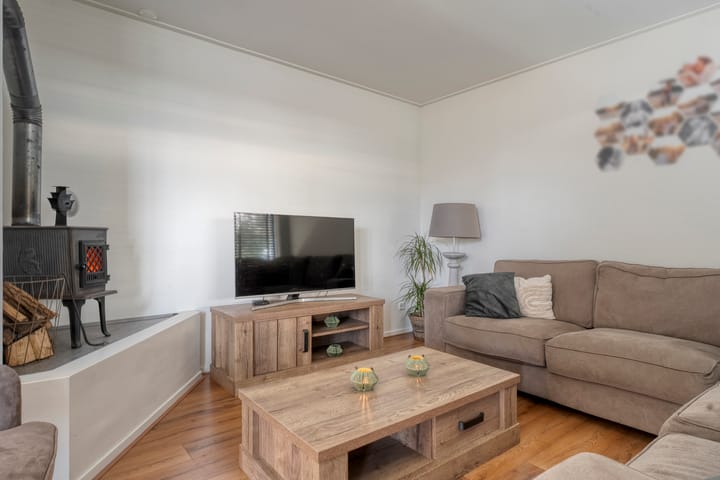 Photo 13 of Prinses Julianastraat 7