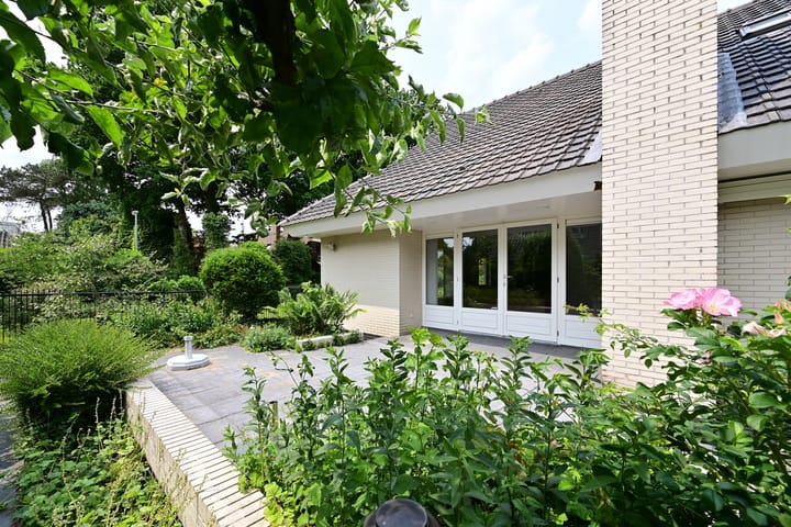 Foto 11 van Ooghout 5