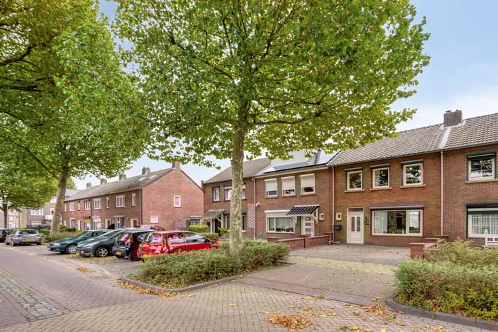 Foto 39 van Ericastraat 13