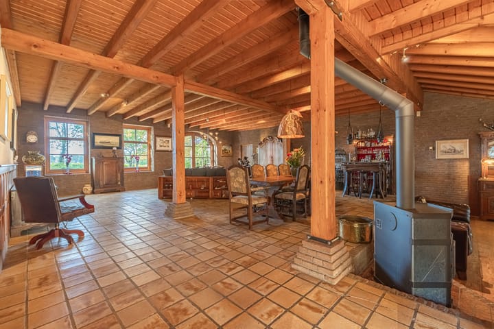 Foto 21 van Vossestraat 4