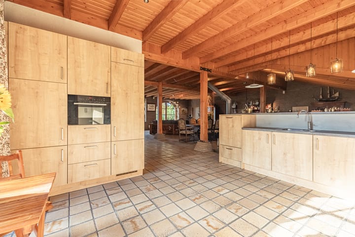 Foto 24 van Vossestraat 4