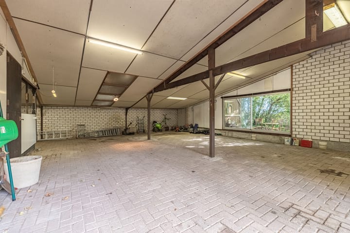 Foto 48 van Vossestraat 4