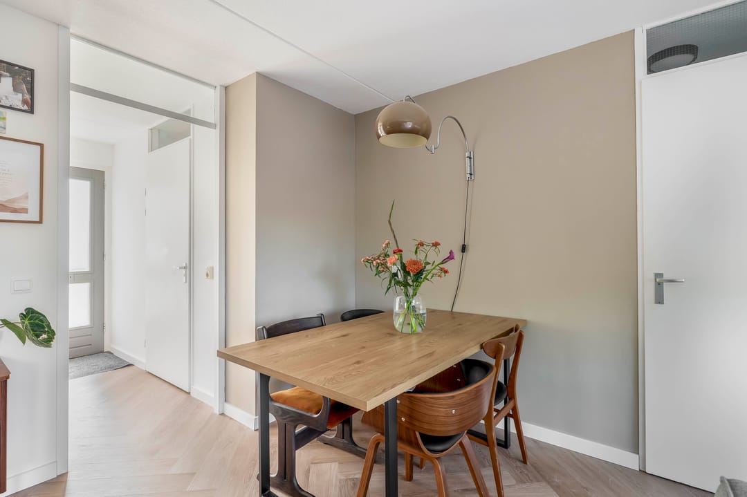 Foto 13 van Julianastraat 15-B