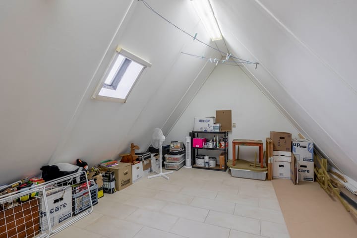 Photo 25 of Julianastraat 15-B