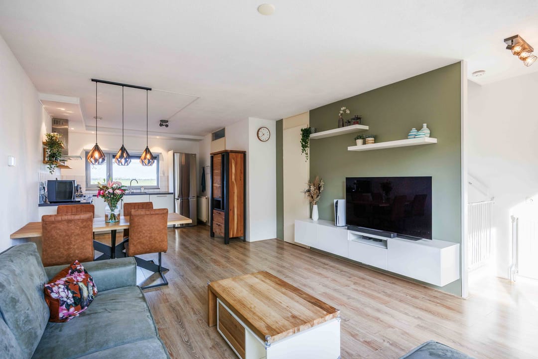 Foto 11 van Joeswerd 107