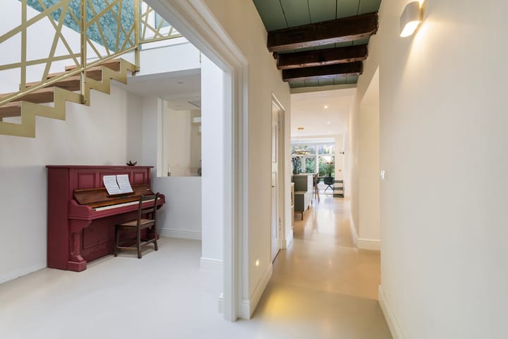 Foto 5 van Tweebaksmarkt 36