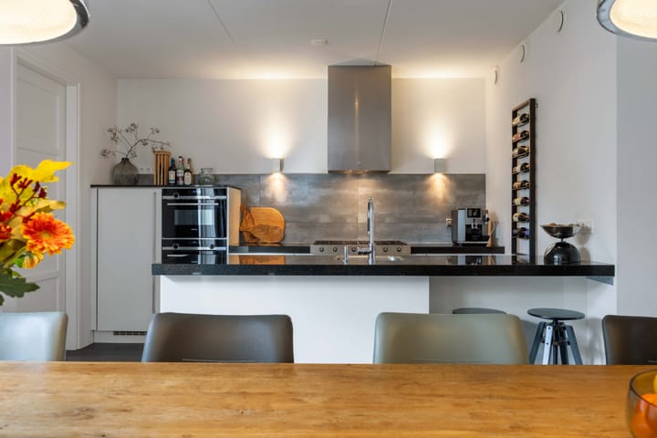 Foto 3 van Ebbenhout 18