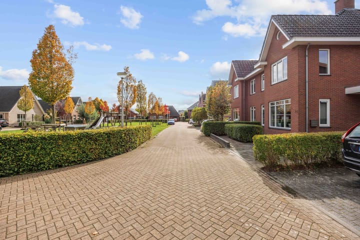 Photo 14 of Ebbenhout 18