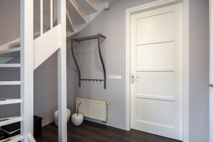 Photo 17 of Ebbenhout 18