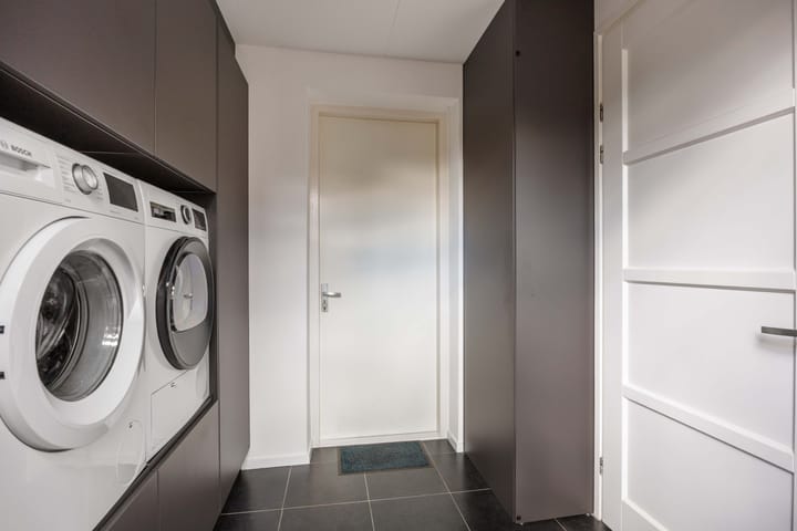 Photo 39 of Ebbenhout 18