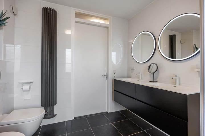 Photo 47 of Ebbenhout 18