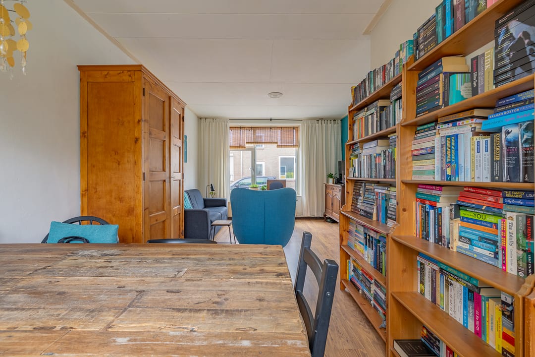 Photo 13 of Ferdinand Bollaan 20