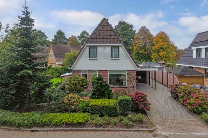 Photo 2 of Gentiaan 24-A