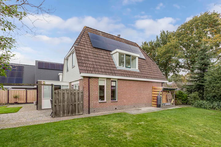 Photo 33 of Gentiaan 24-A