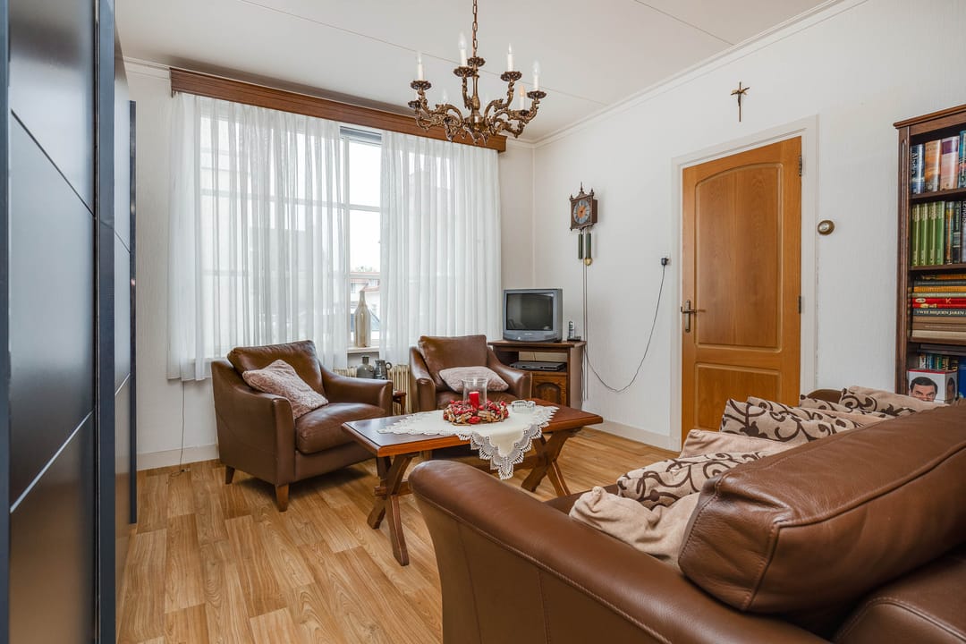 Photo 17 of Dorpstraat 51