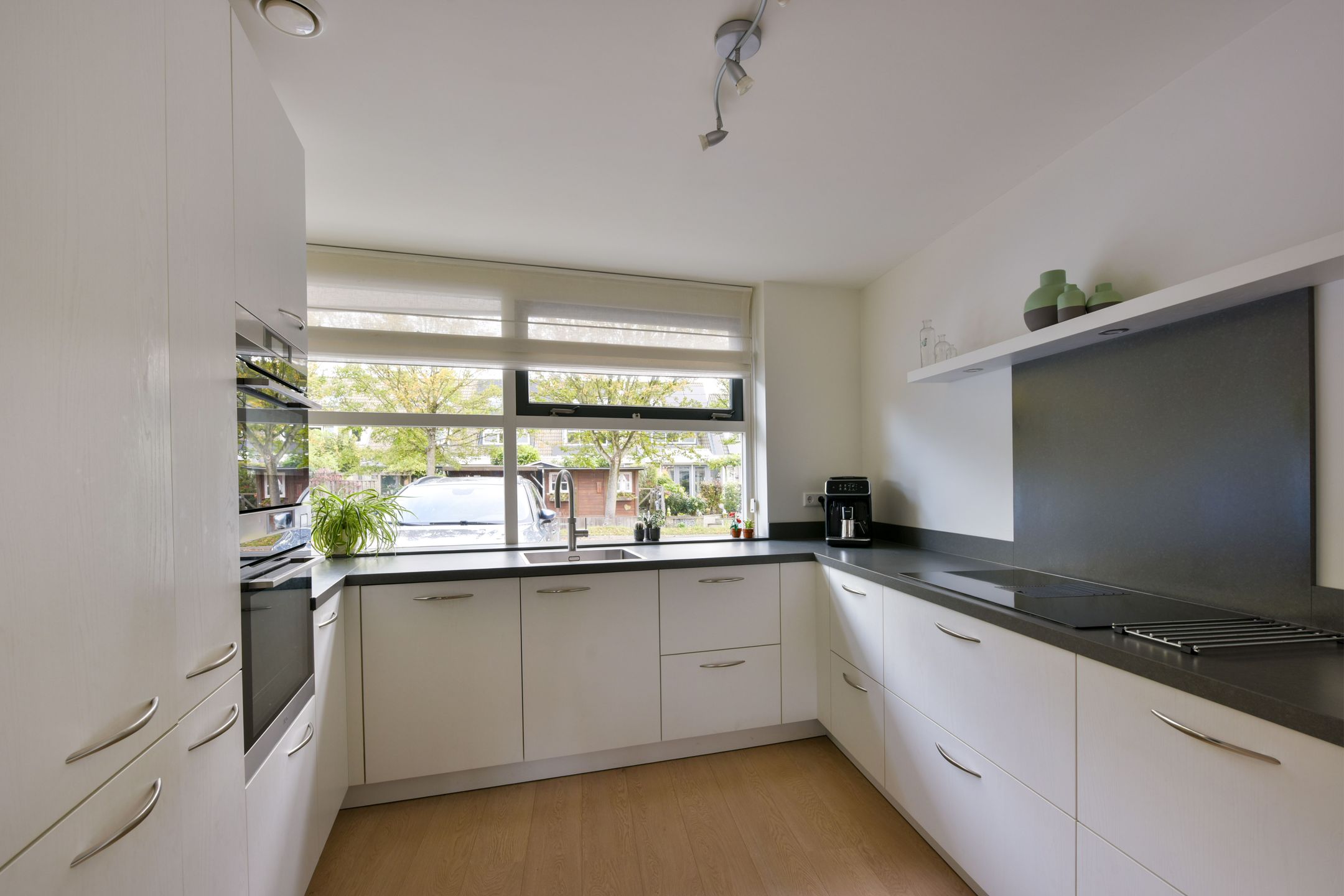 Foto 6 van Irislaan 8