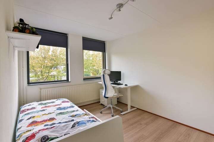 Foto 15 van Irislaan 8