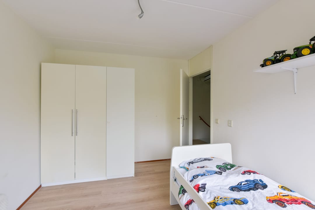 Foto 16 van Irislaan 8