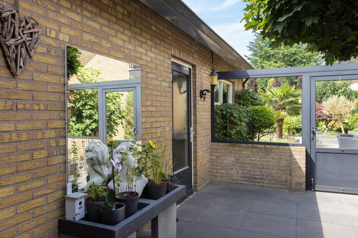 Foto 41 van Holtplas 14