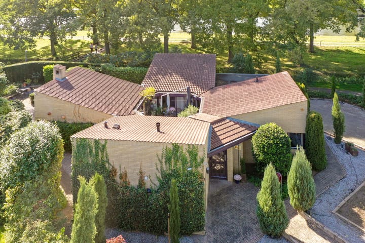 Photo 3 of De Jager 14