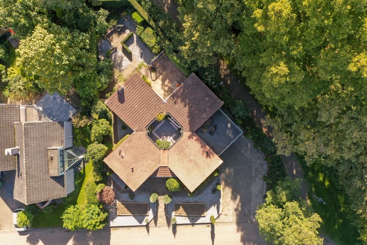 Photo 6 of De Jager 14