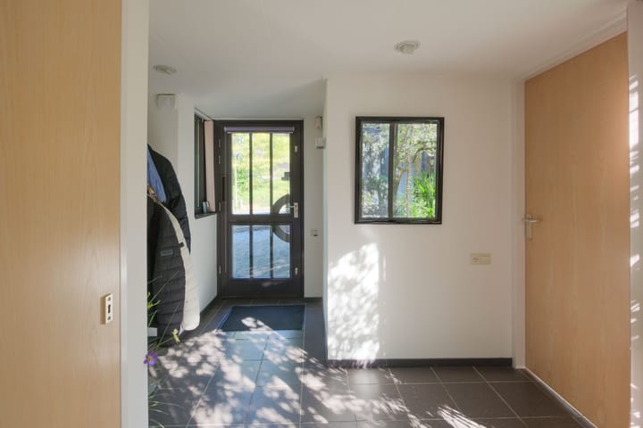 Photo 9 of De Jager 14