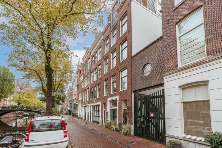 Photo 6 of Bloemgracht 61-C