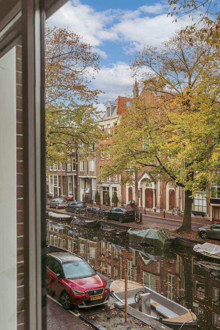 Photo 10 of Bloemgracht 61-C