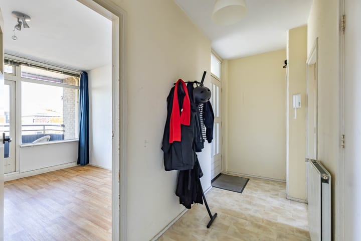 Photo 7 of Paterswoldseweg 318