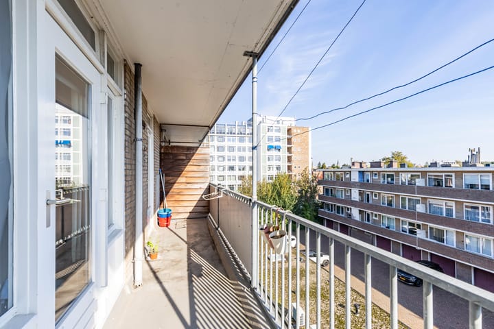 Photo 27 of Paterswoldseweg 318