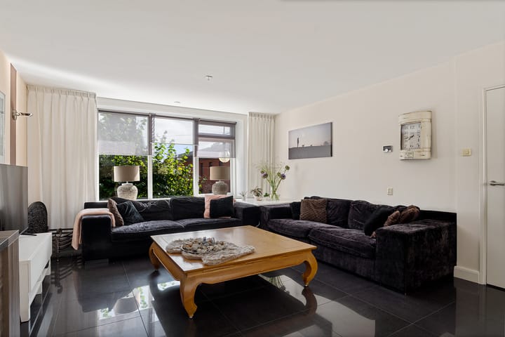 Foto 15 van Langestraat 257