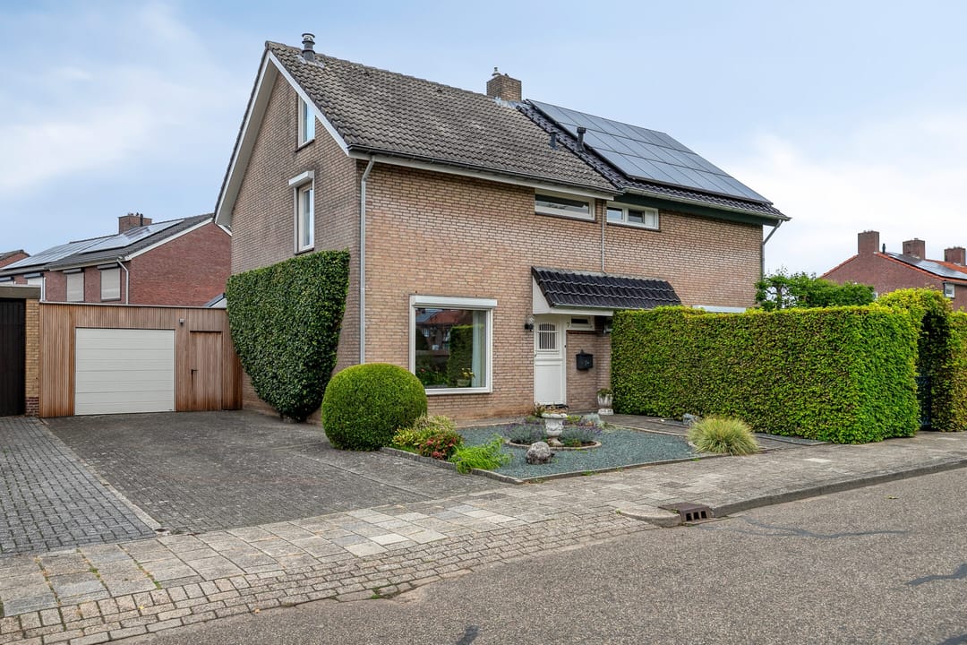 Foto 1 van Mgr. Koningsstraat 7