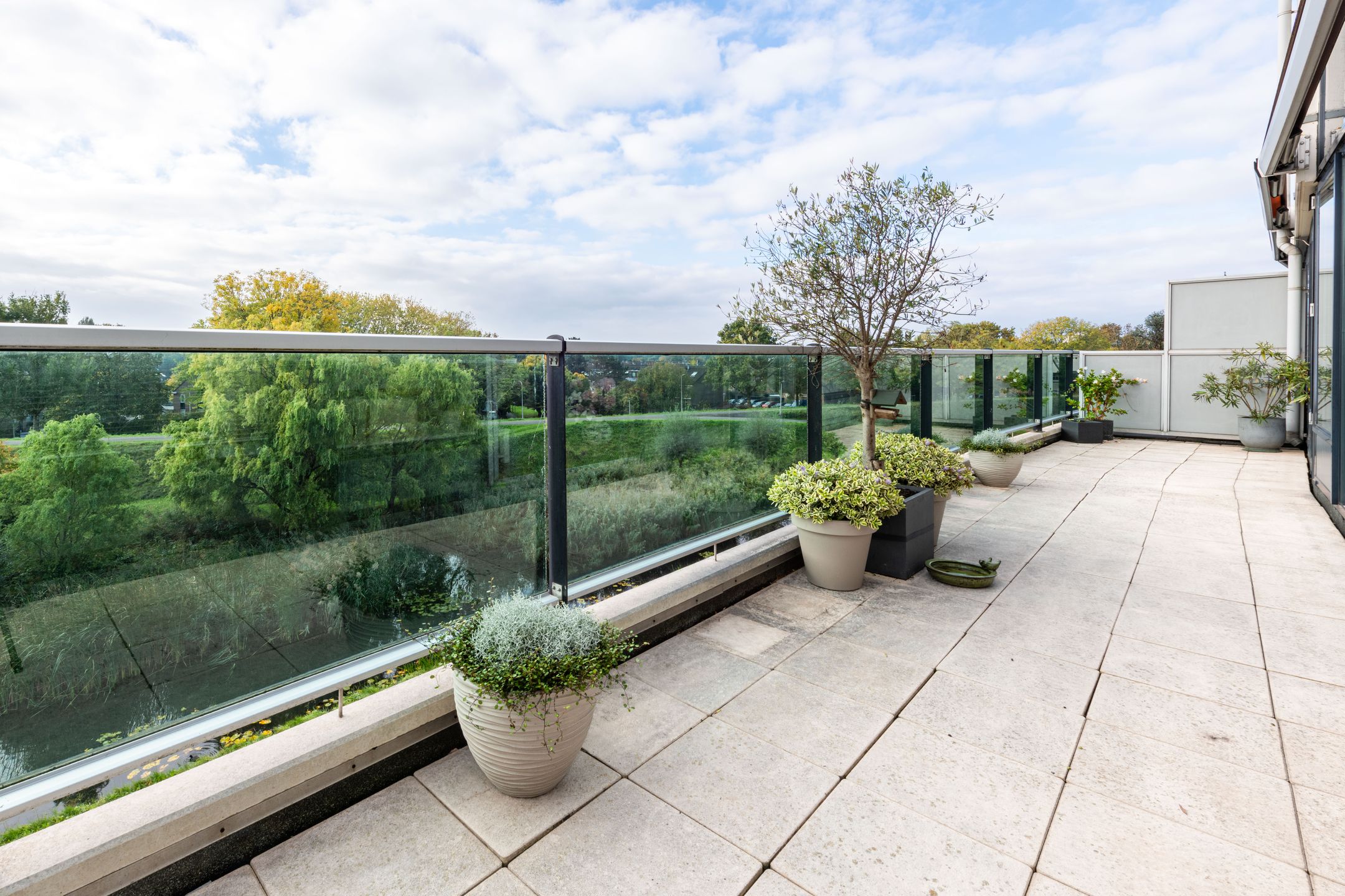 Foto 33 van Van Leeuwenhoekstraat 48