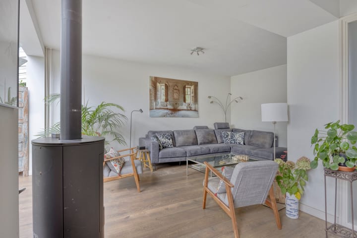 Photo 24 of Italiëlaan 23