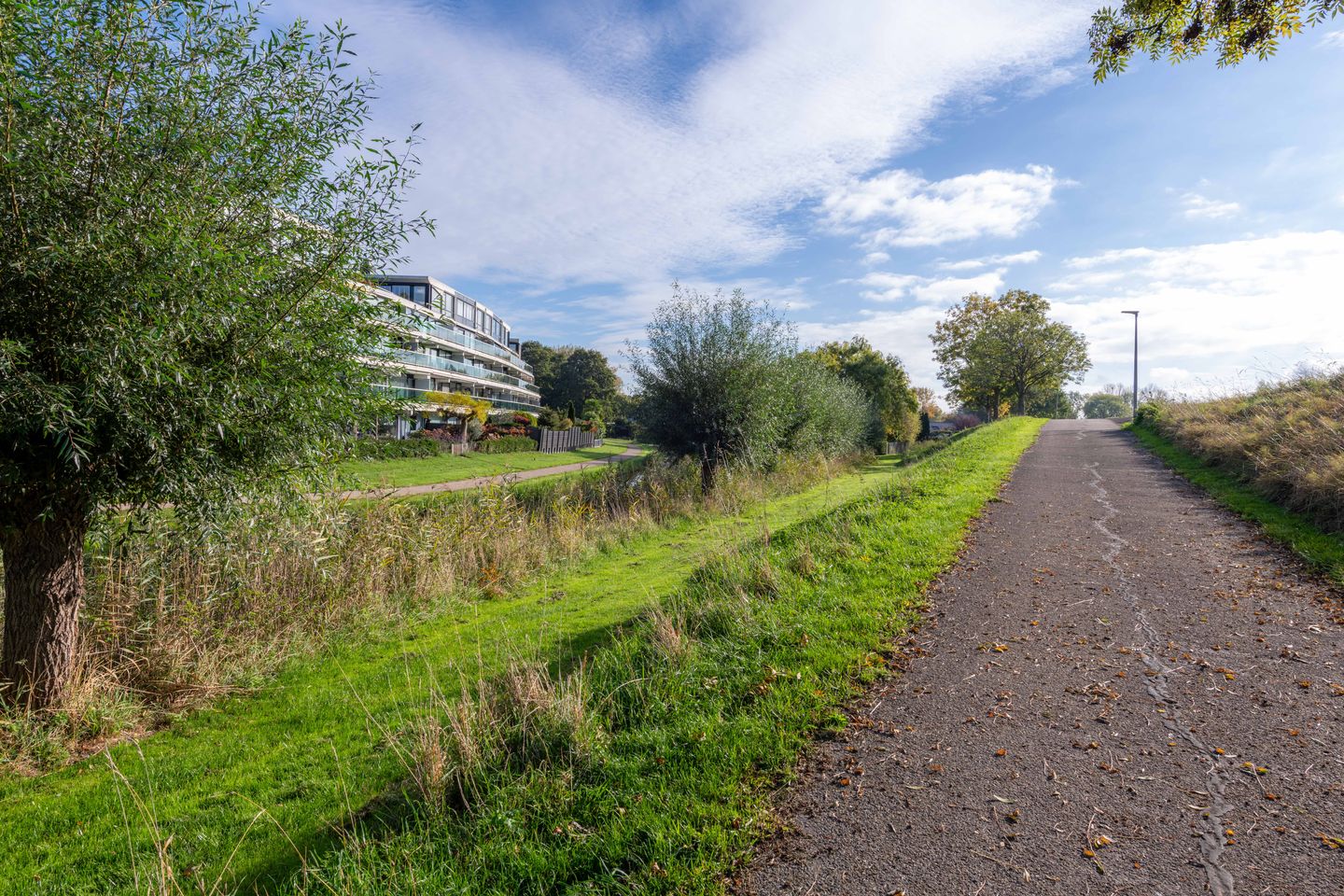 Foto 44 van Van Leeuwenhoekstraat 48