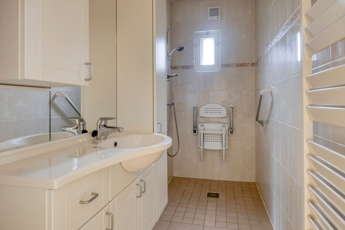 Foto 14 van Jasmijnstraat 7