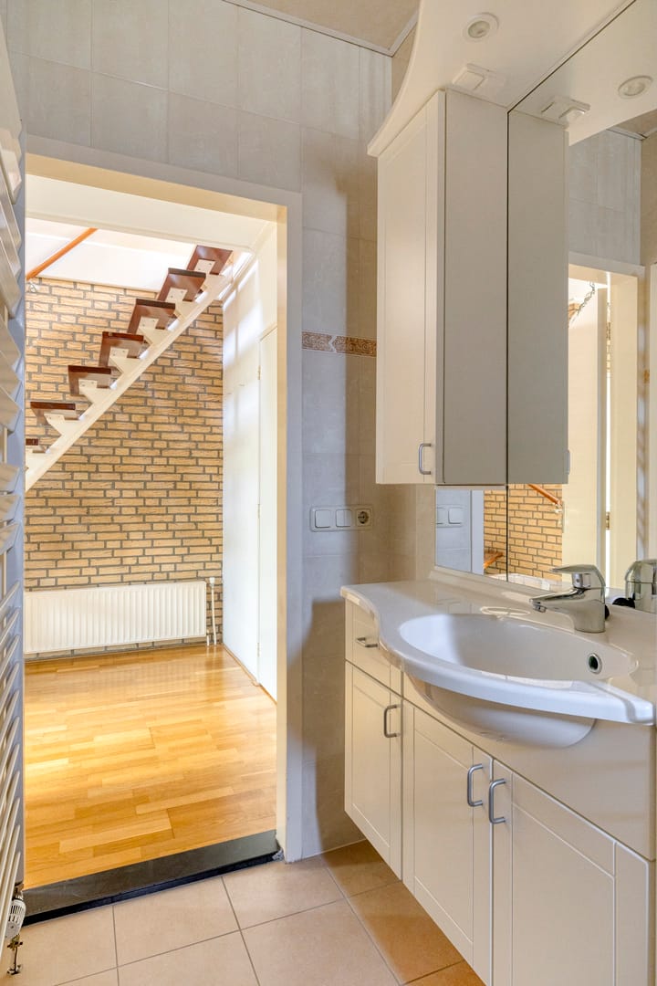 Foto 16 van Jasmijnstraat 7