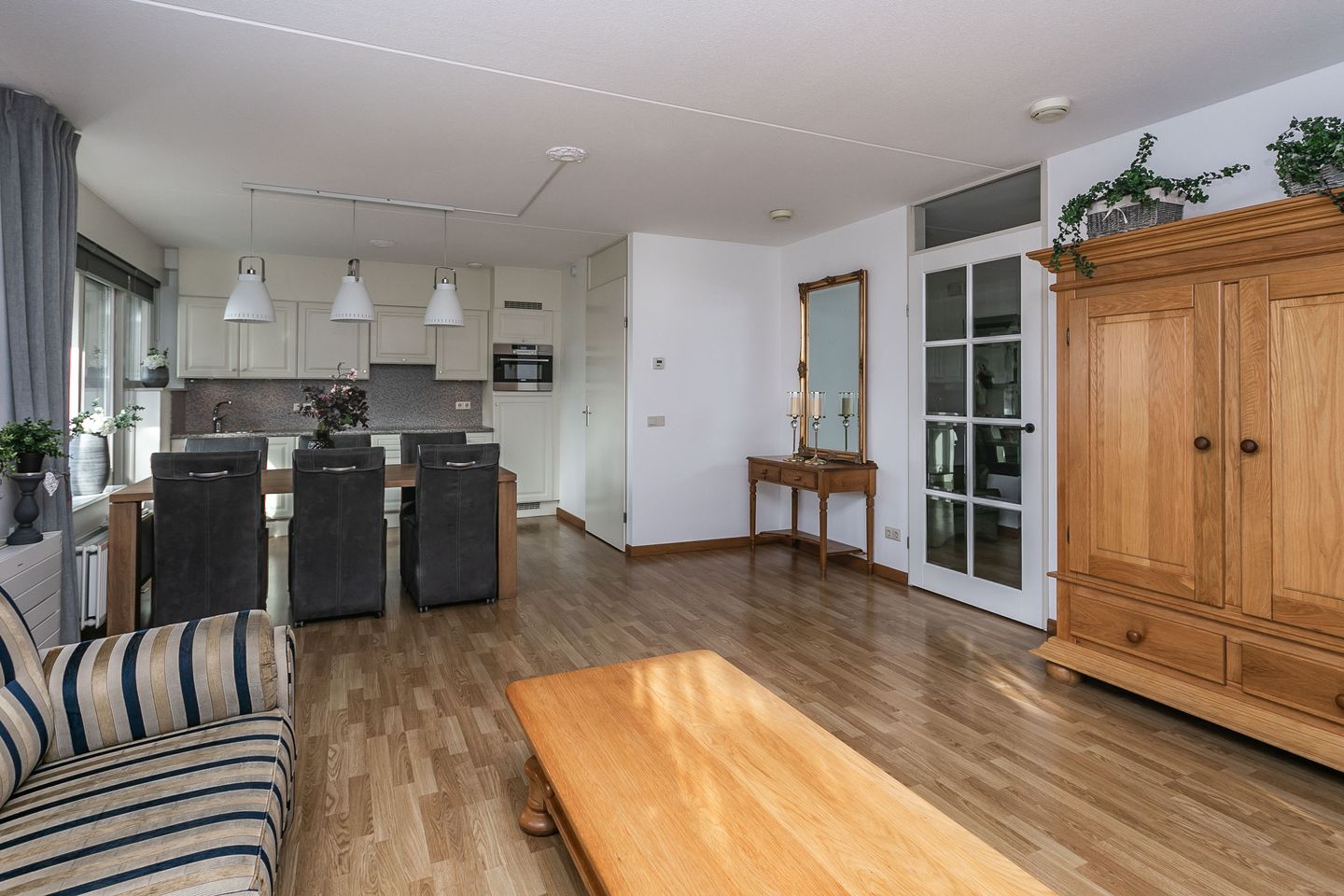 Foto 4 van Folkloriada 3