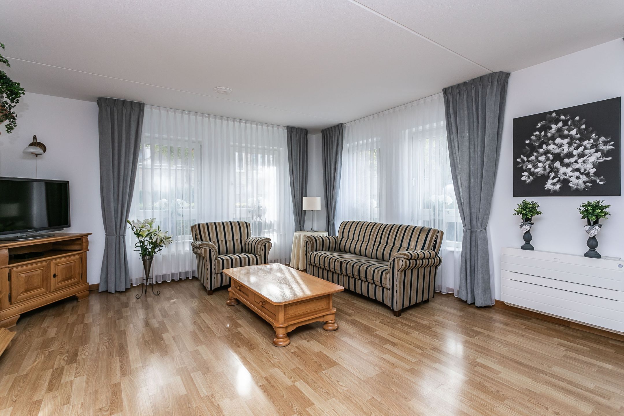 Foto 6 van Folkloriada 3