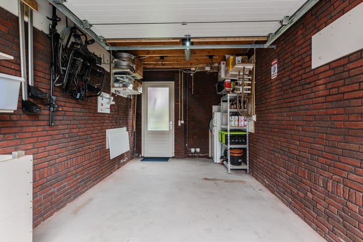 Photo 28 of Sjean Vermeulenstraat 3