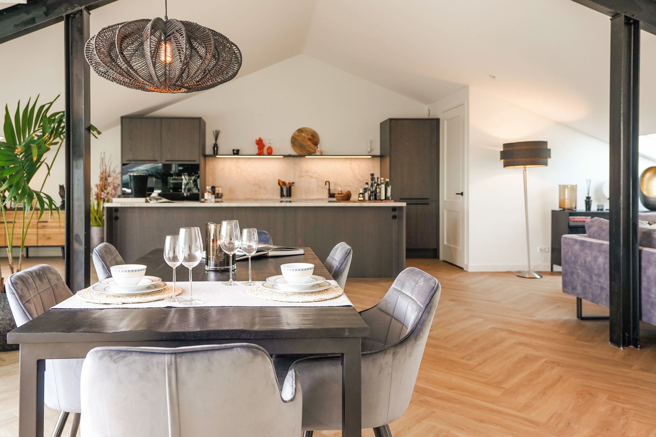 Foto 24 van Plesmanweg 389