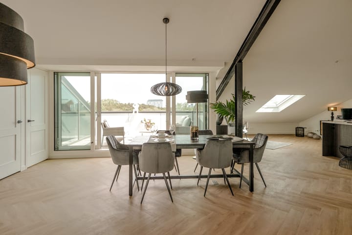 Foto 26 van Plesmanweg 389