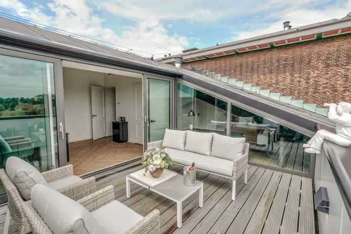 Foto 27 van Plesmanweg 389