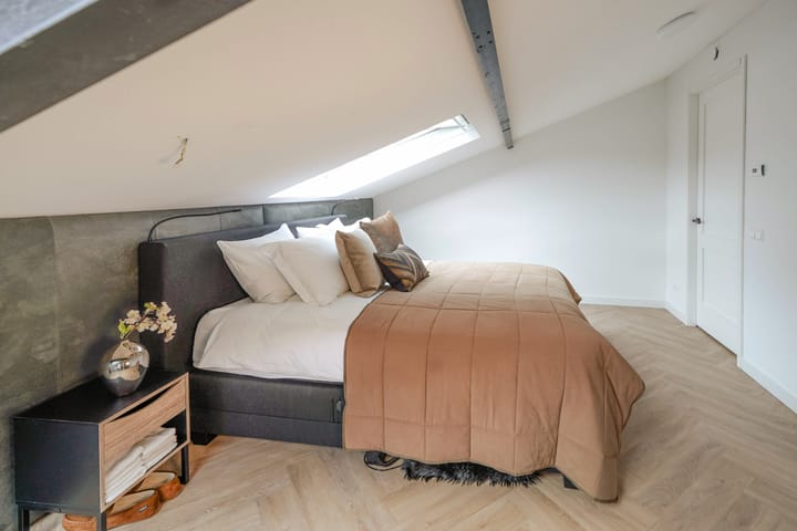 Foto 30 van Plesmanweg 389