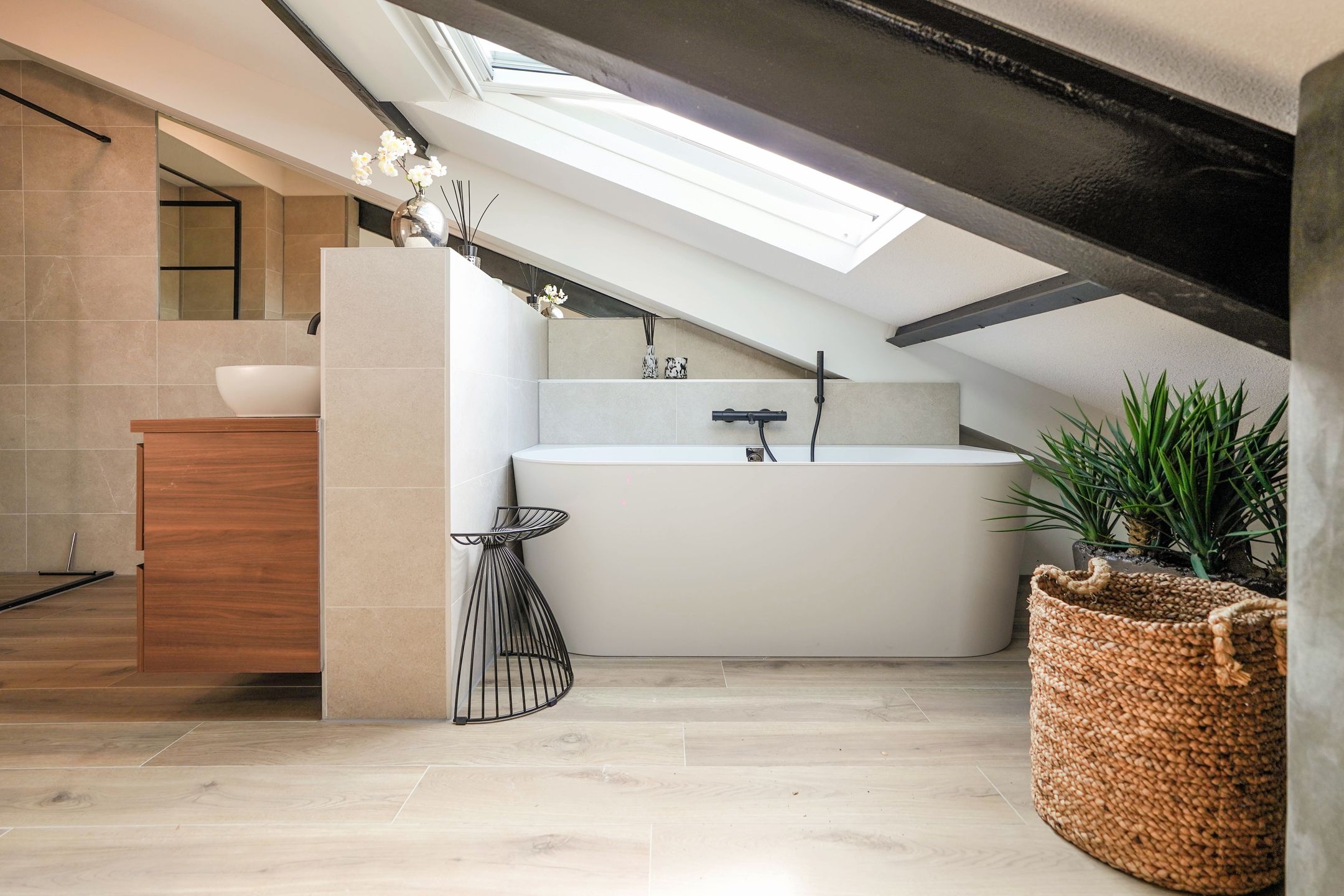 Foto 33 van Plesmanweg 389